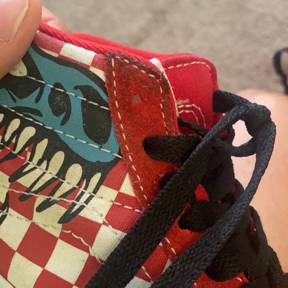 Vans - Picture 6 of 6